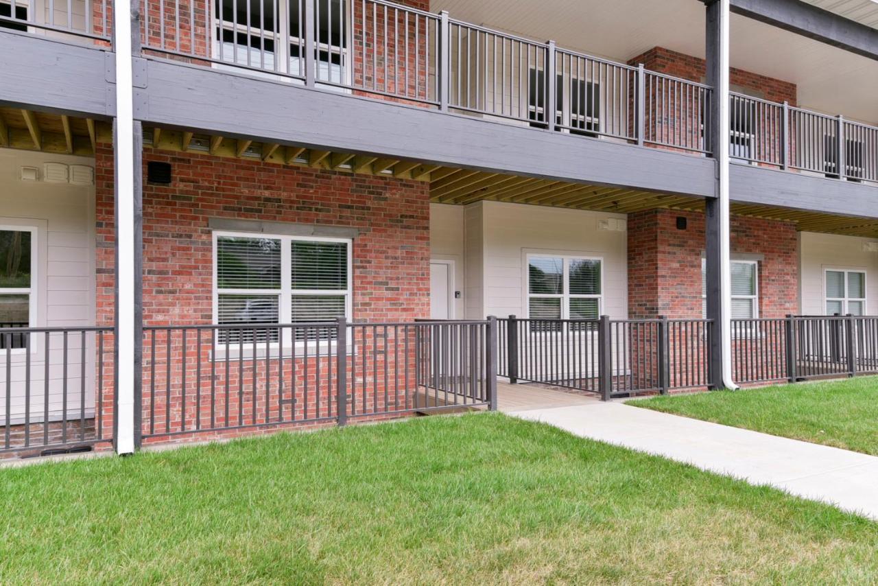 Luxury Condos At Thousand Hills - Heart Of Branson - Beautifully Remodeled - Spacious And Affordable Exteriör bild
