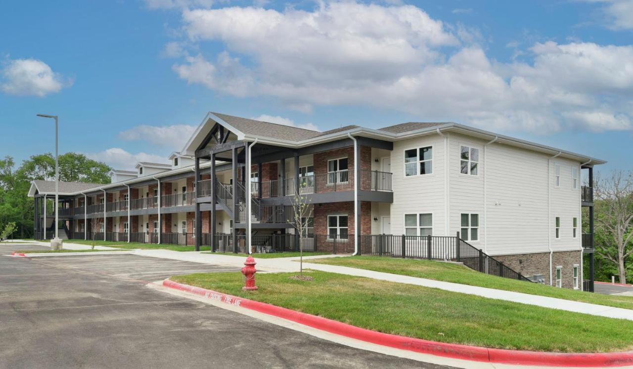 Luxury Condos At Thousand Hills - Heart Of Branson - Beautifully Remodeled - Spacious And Affordable Exteriör bild