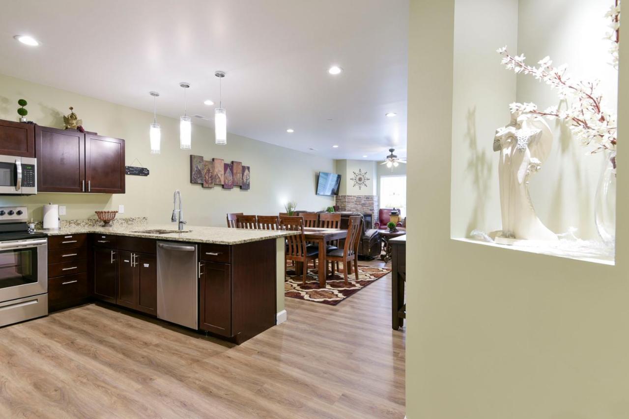 Luxury Condos At Thousand Hills - Heart Of Branson - Beautifully Remodeled - Spacious And Affordable Exteriör bild