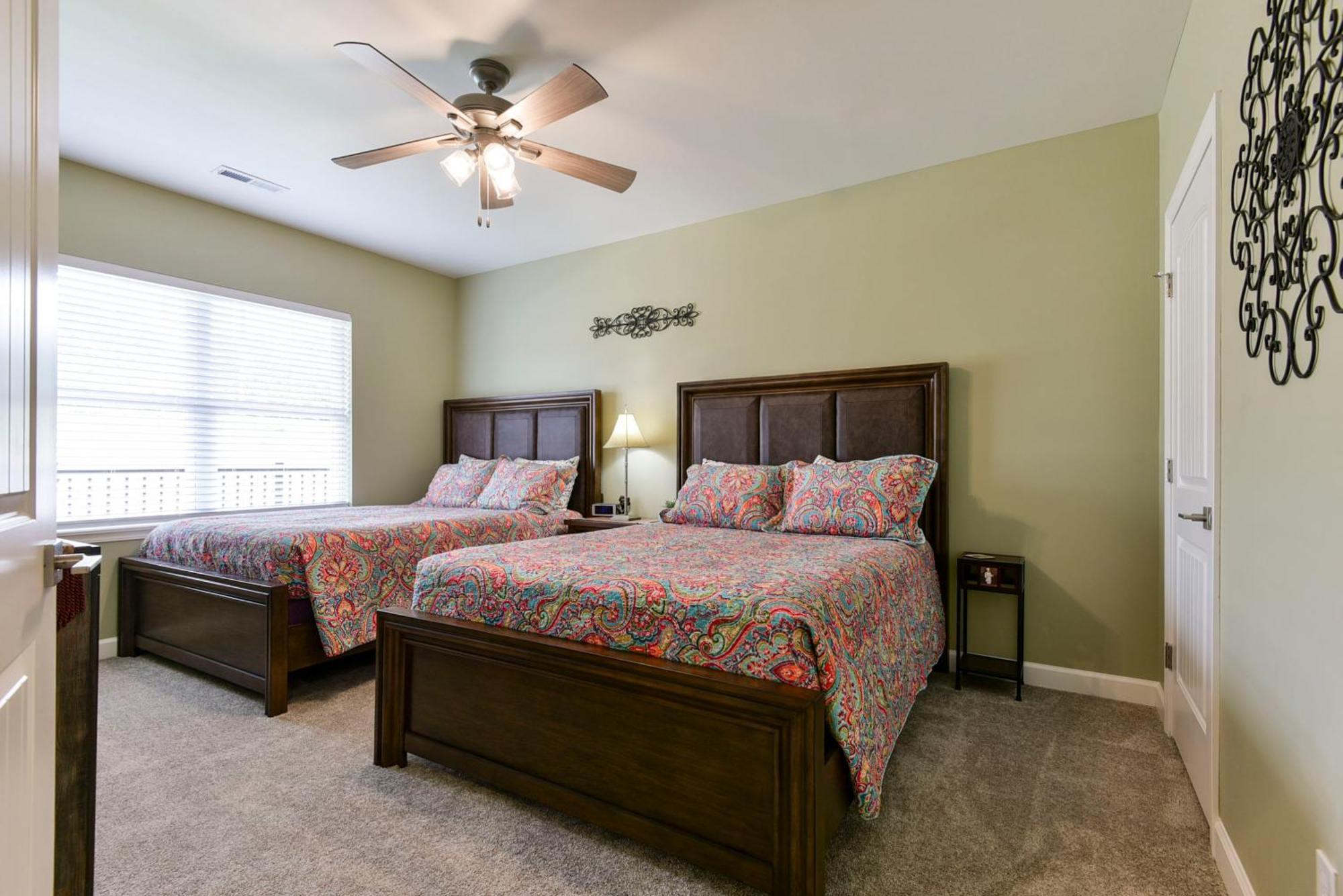 Luxury Condos At Thousand Hills - Heart Of Branson - Beautifully Remodeled - Spacious And Affordable Rum bild